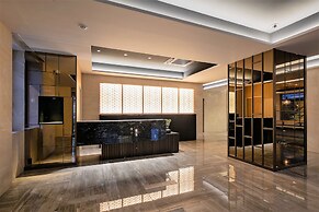 Ostay Vermillion Namba