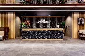The Gems Mining Pool Villas Pattaya