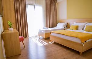 Airport Garden Hotel