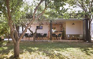 Airport Garden Hotel