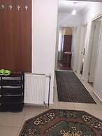 Ugurevler Apart