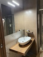 Giafra Rooms