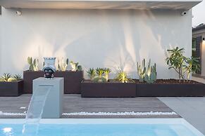 Giafra Rooms