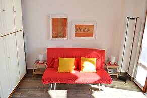 House Esperia
