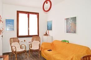House Esperia