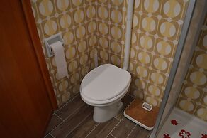 House Esperia