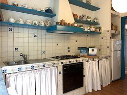 House Mediterraneo