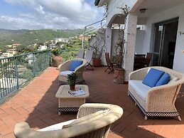 House Mediterraneo