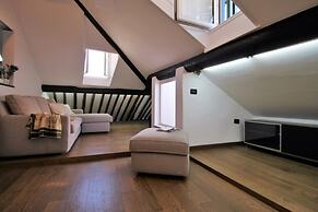 ILA1505 House Golia