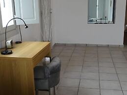 Santoriviera House