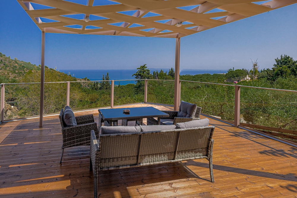 Andromeda Luxury Villa
