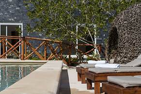 Sanyama Holbox