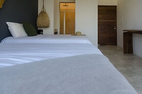 Sanyama Holbox