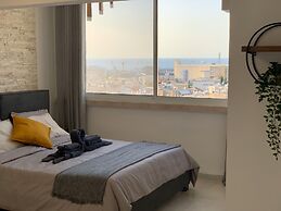 Maya Guest House Panoramic Sea&City view