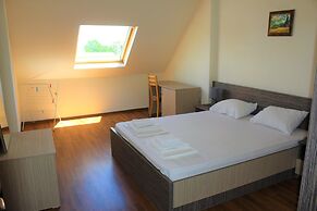 Solei Apartments