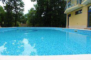 Solei Apartments