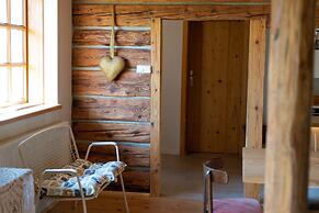 Palacowka - A Beautiful Chalet to Stay
