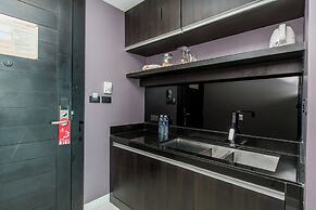 4616 - Studio With Balcony & Pool Near Patong Beach