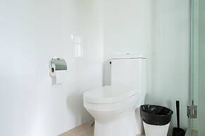 102 - 1 Bdr Pool Access Condo Boathouse Hua Hin