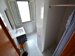 Charming Holiday Home Near The Beach With A Terrace, Pets