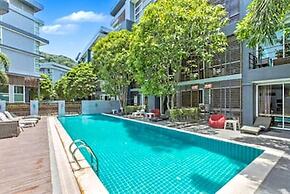 Kris - Modern Spacious 2 Bedrooms Condo With Pool