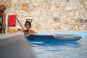 Apartment 2 With Pool And Sea View