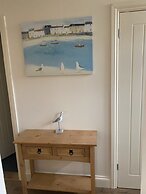 Waterfront House 3 BR Parking St Neots Town Centre