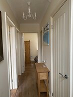 Waterfront House 3 BR Parking St Neots Town Centre
