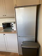 Waterfront House 3 BR Parking St Neots Town Centre