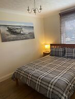 Waterfront House 3 BR Parking St Neots Town Centre