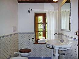 Podere Caldaruccio La Pineta - 26 People Cottage e Villa