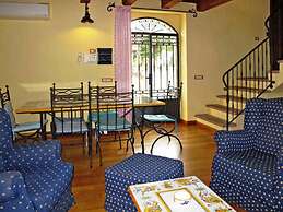 Podere Caldaruccio La Pineta - 26 People Cottage e Villa