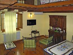 Podere Caldaruccio La Pineta - 26 People Cottage e Villa