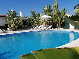 Villa 15,great Spot Ourabeach, Albufeira