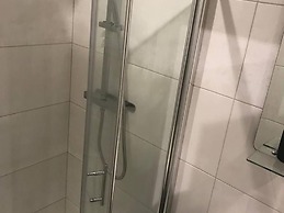 Serviced Apartment 1 Helena
