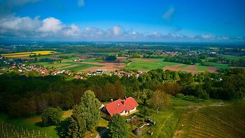 Holiday House Podhamer Marijan