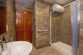 Summer Breeze Comfort Apartment