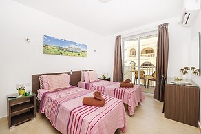 Summer Breeze Comfort Apartment