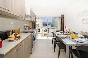 Summer Breeze Comfort Apartment