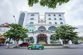 Hai Yen Luxury Hotel