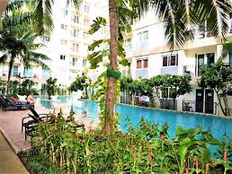 8th Floor Pool View Condo at Park Lane Resort
