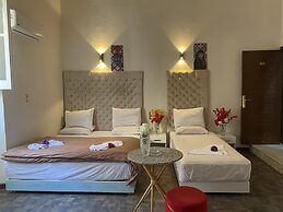 Velvet Hotel