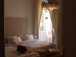Velvet Hotel
