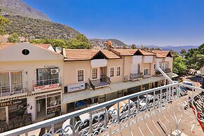 Yaz Apart Hotel