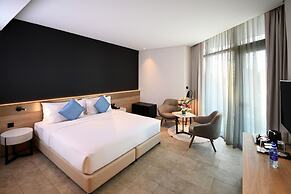 Beach Walk Hotel