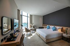 Beach Walk Hotel