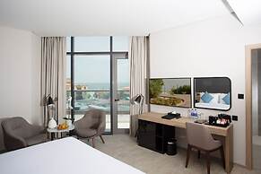 Beach Walk Hotel