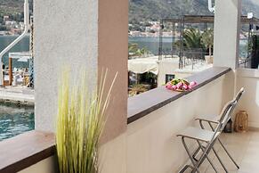 Step to Kotor Bay Guesthouse