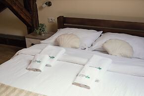 Step to Kotor Bay Guesthouse