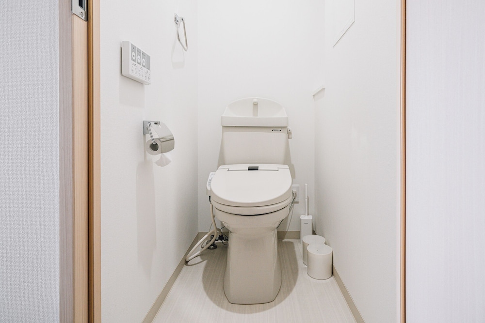 Prendre Namba AFP Apartment
